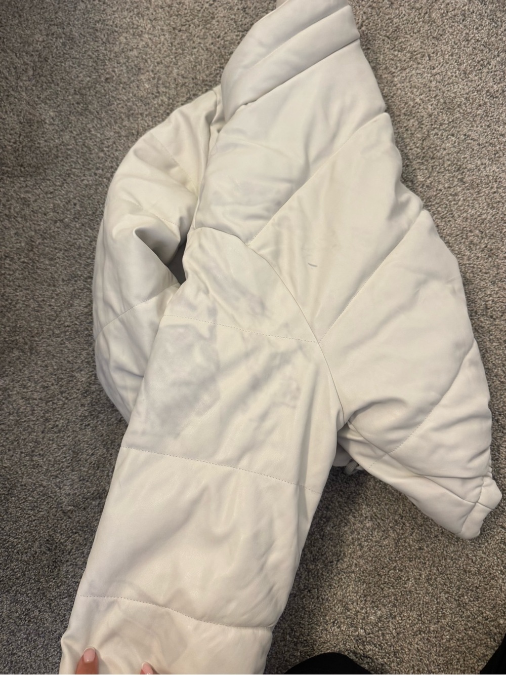 Love Tree Ivory Cropped Puffer Jacket - Picture 4 of 4